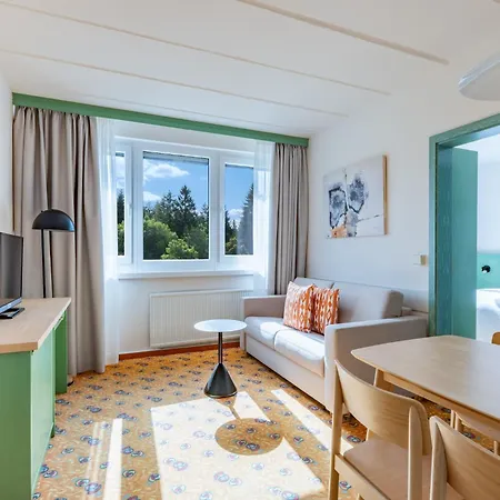 Mit Balkon Im In Appartement Schöneck
